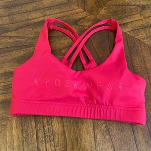 Woman’s xtra small Ryderwear top